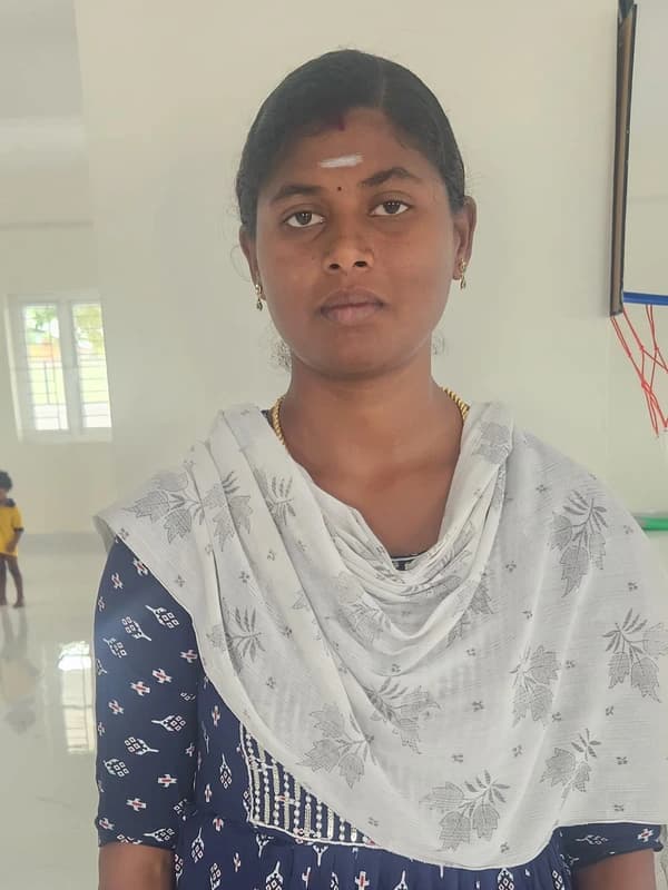Mrs. K. Vinothini (B.Sc., B.Ed) - Play-Based Learning & KG Faculty | Pollachi & Kinathukadavu